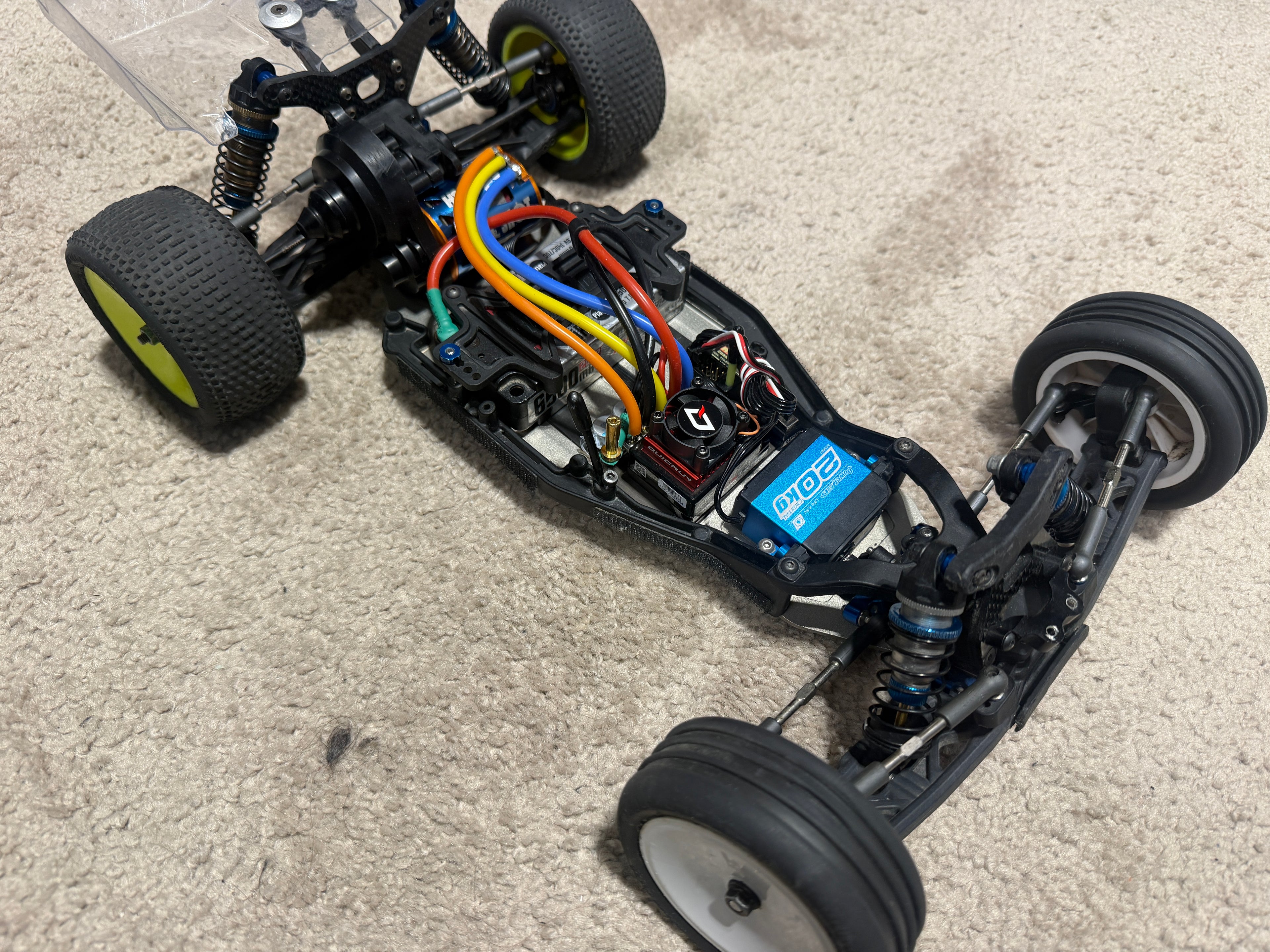 Team Associated B6.1 with spare parts Used