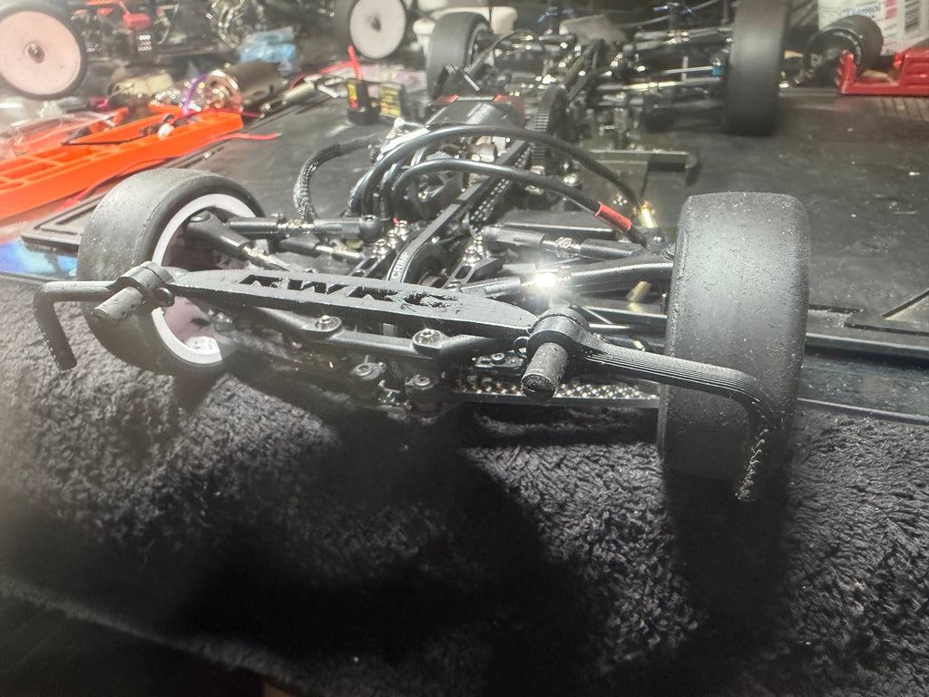 Raceworks RC Products Awesomatix 800 R & RR Anti Tuck with body post brace