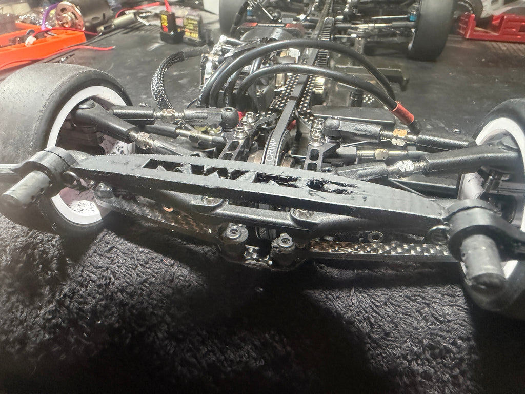 Raceworks RC Products Awesomatix 800 R & RR Anti Tuck with body post brace